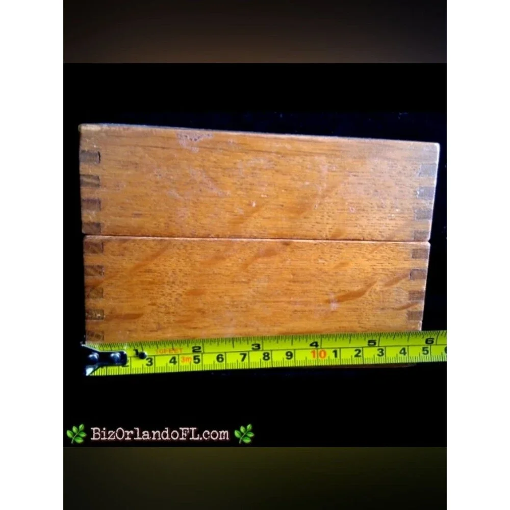 VINTAGE: Handcrafted Rustic Farmhouse Home Decor Wooden Recipe Box with Lid HTF